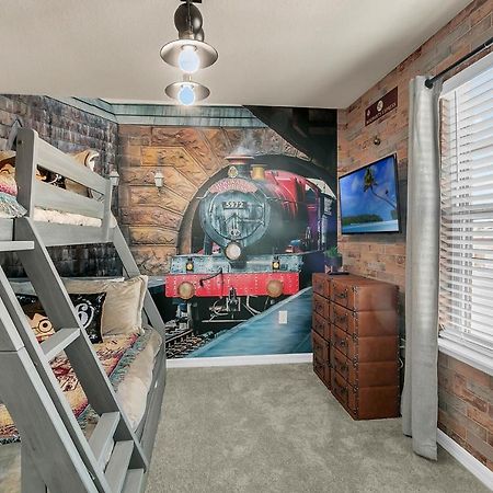 5 Bedrooms - 4,5 Bathrooms - Windsor At Westside 8928 Sa Орландо Экстерьер фото